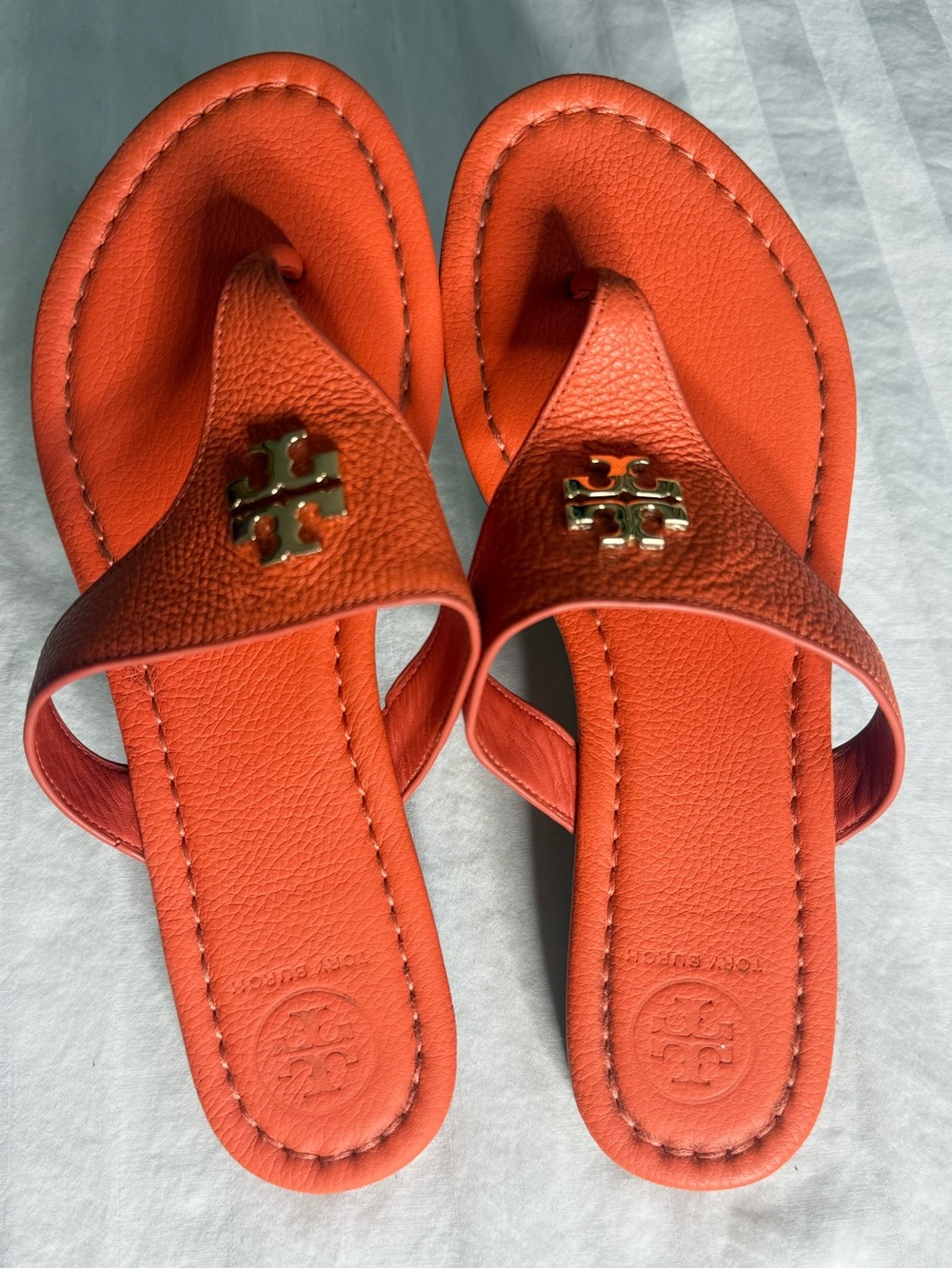Tory Burch Mini Miller Flat Pebbled Leather Thong Sandals Orange Size 7.5 M Boho